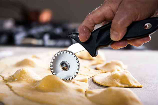 https://ccs-course-images.s3.amazonaws.com/products/1666393341758-imgS1623345972566-imgS1608236726197-imgScut-ravioli.jpgimgeimgEimgE